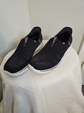 Skechers Slip-On Knit Sneakers in Black with Pink Accents